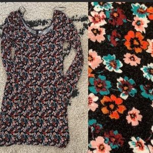 Vintage H&M floral fitted long sleeve fall dress